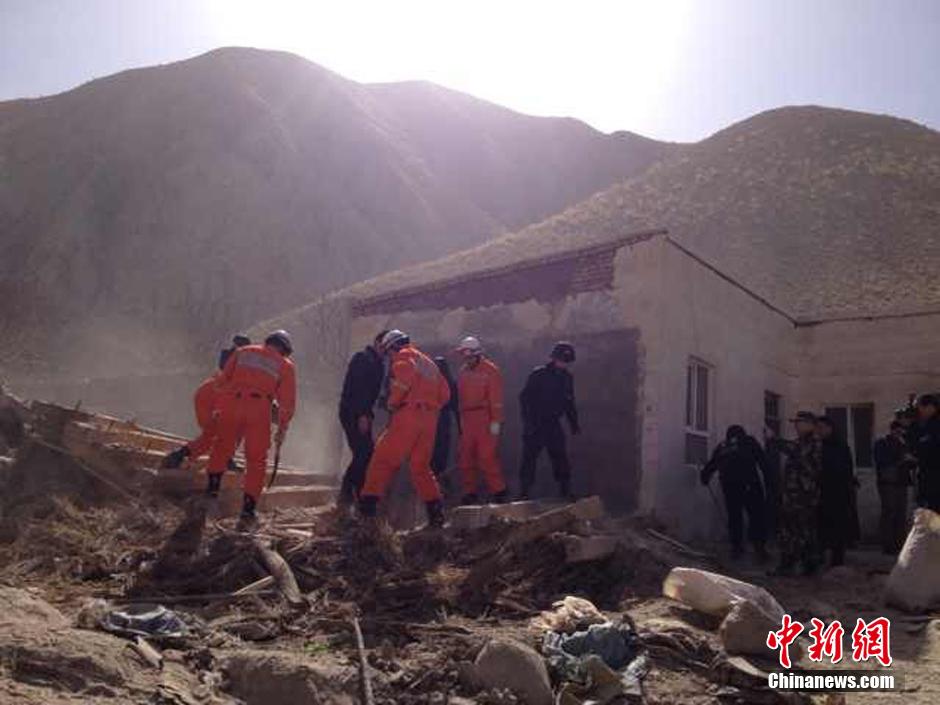 澜起科技股票：AI服务器浪潮下的内存接口芯片博弈